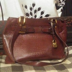 Etienne Aigner purse